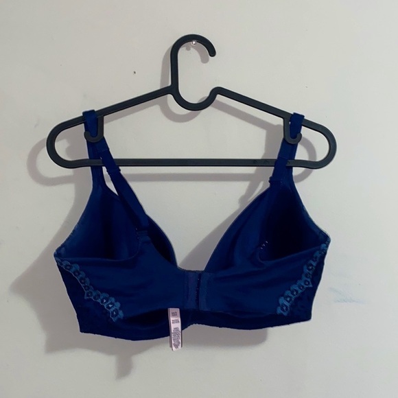 victoria’s SECRET Lined Demi Navy Lace Bra - Picture 3 of 5